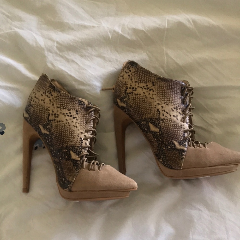 Penny loves Kenny animal print shoes